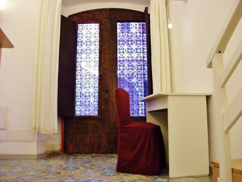 Apartmán Residenze Palazzo Pes Cagliari Pokoj fotografie