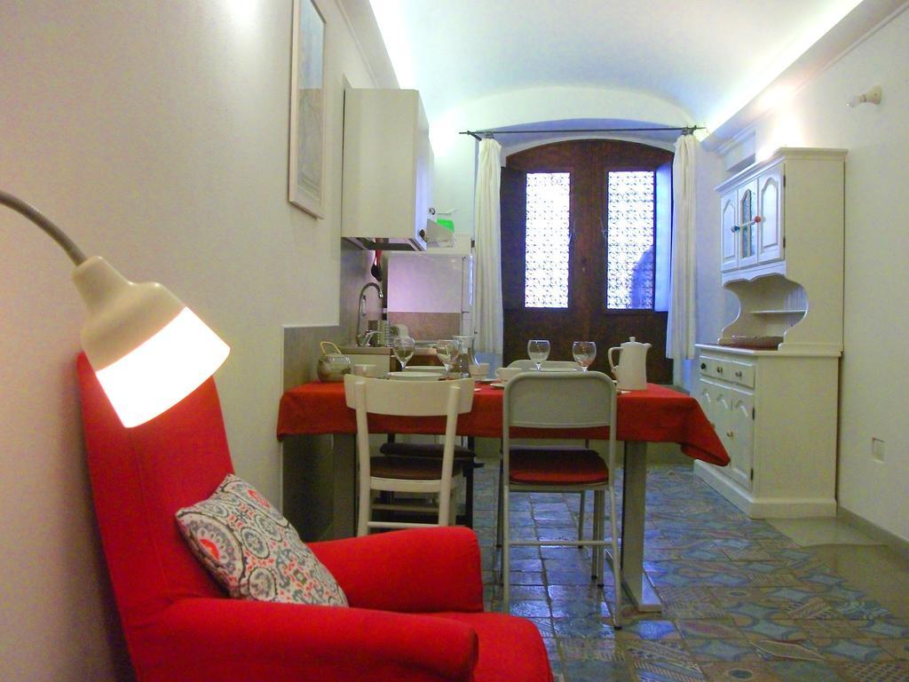 Apartmán Residenze Palazzo Pes Cagliari Exteriér fotografie